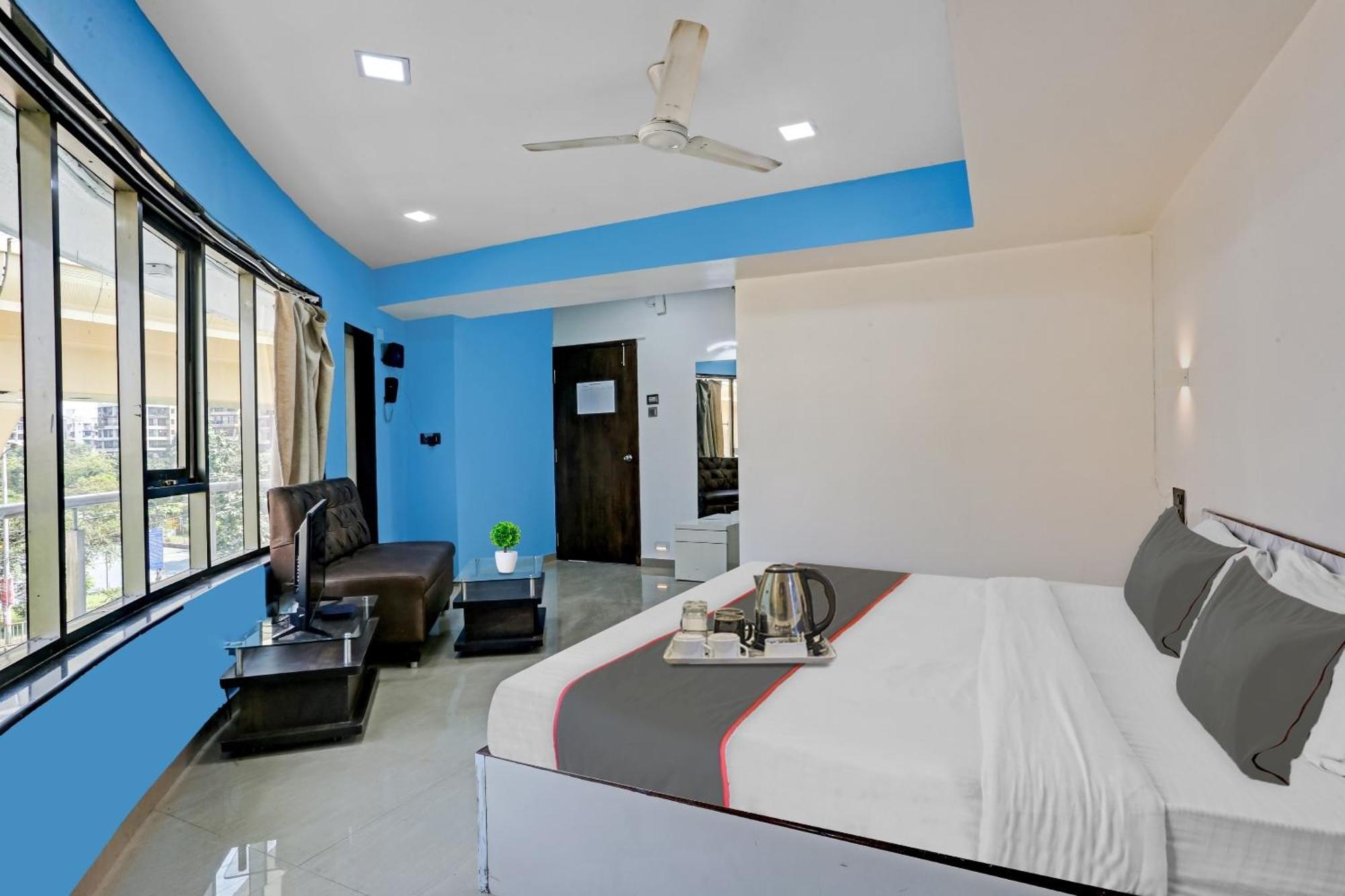 Oyo Salt House Hotel มุมไบ ภายนอก รูปภาพ